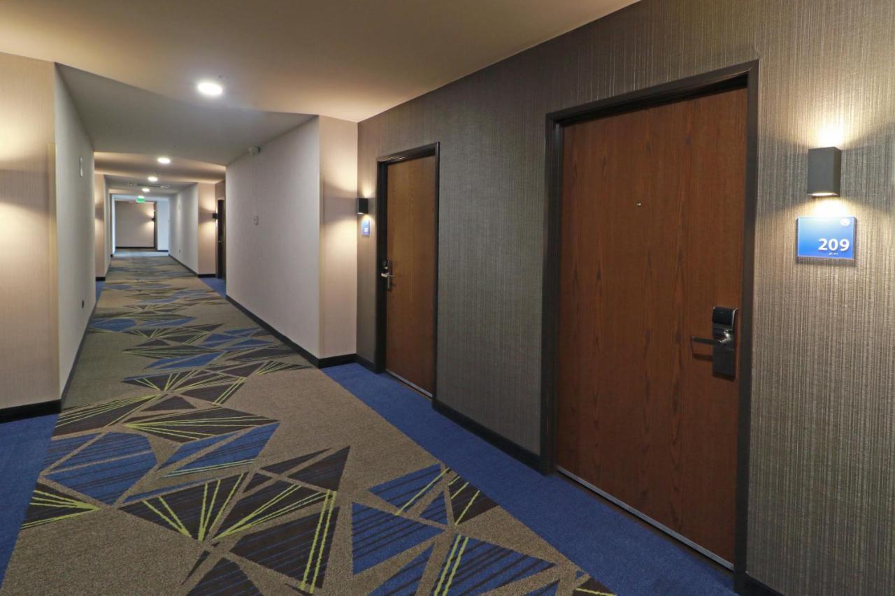 Holiday Inn Express - Monterrey - Fundidora By Ihg מראה חיצוני תמונה