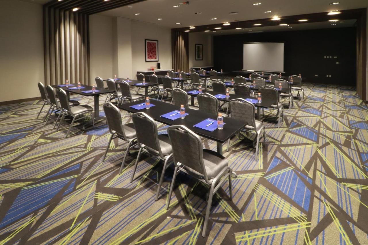 Holiday Inn Express - Monterrey - Fundidora By Ihg מראה חיצוני תמונה